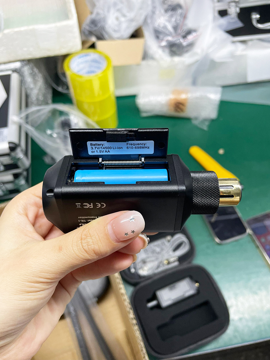 RT-1 Plug-On XLR Wireless Audio Transmitter and Receiver