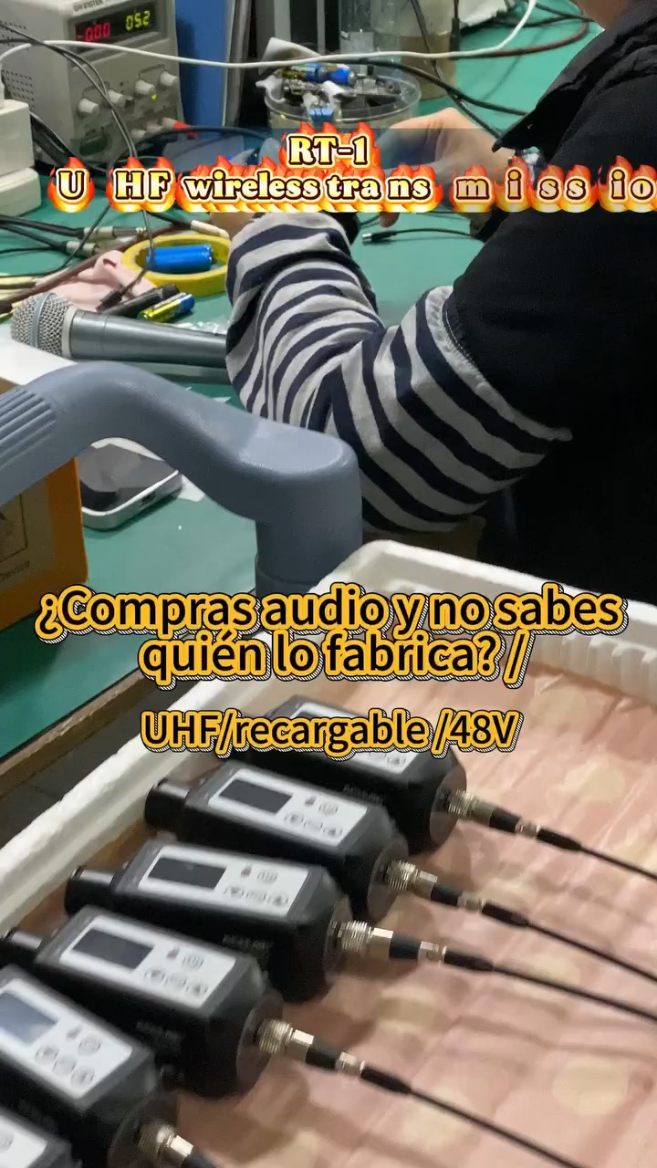 RT-1 Plug-On UHF XLR Wireless Microphone Adapter