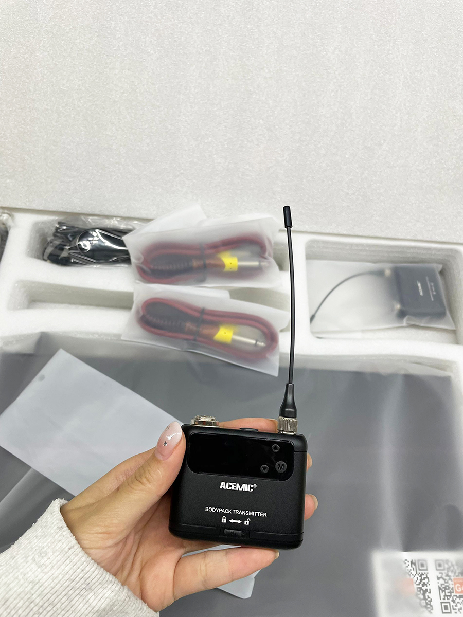 G4Max/BP-CH Wireless Headset Microphone for Stage Performance