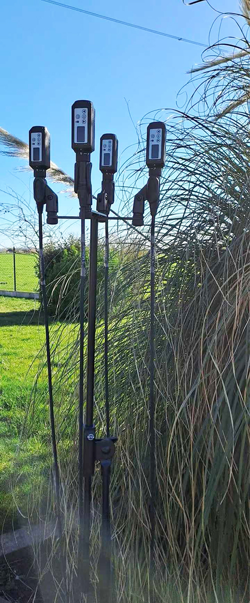 RT-1 Plug-On XLR Wireless Audio Transmitter and Receiver