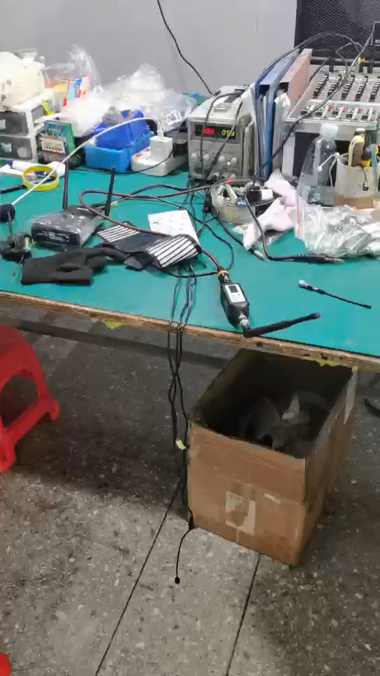 RT-1 Plug-On XLR Wireless Audio Transmitter and Receiver