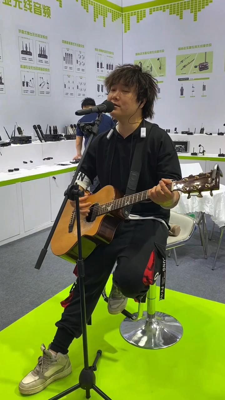 G6C 2.4G Wireless Audio Transmitter and Receiver System